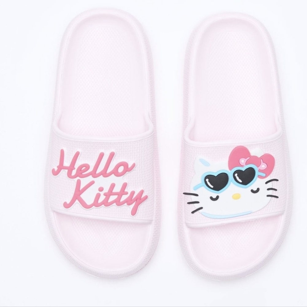SANRIO | hello kitty super plush slides